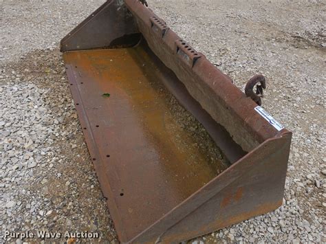 bobcat skid steer bucket removal